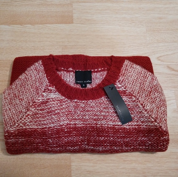 Sweater - Red with cream blend - Picture 6 of 8